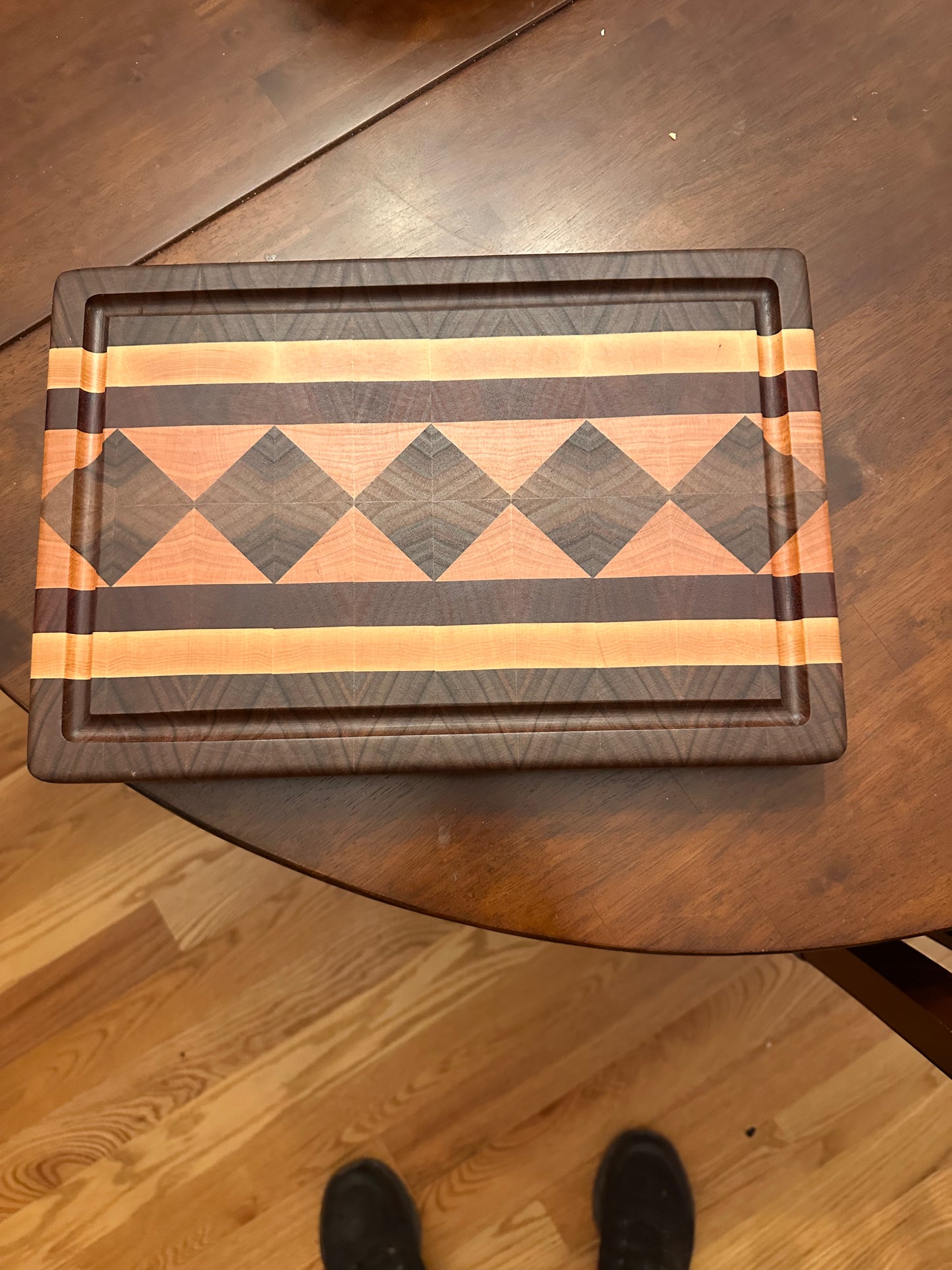 Diamond pattern